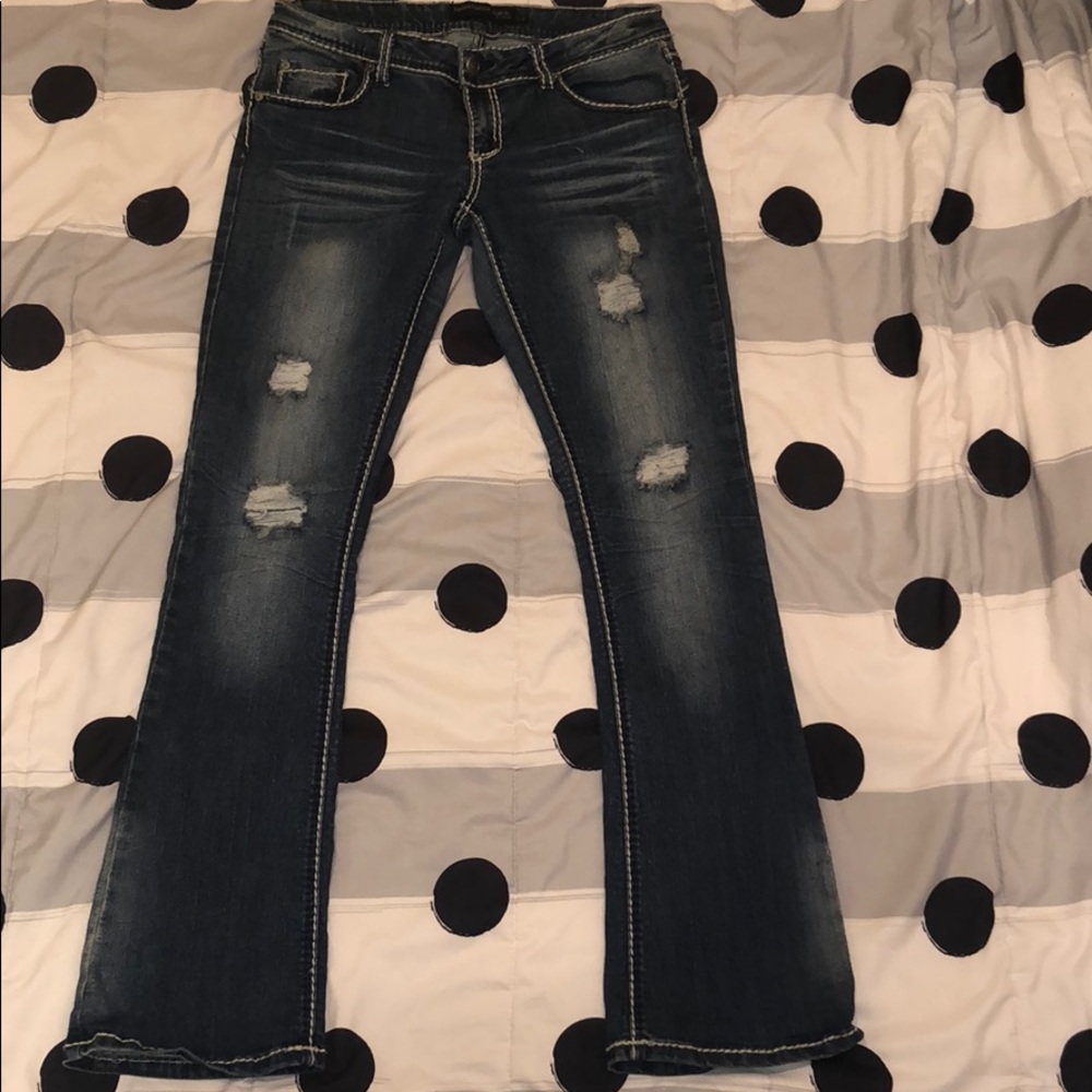 🌷NEW Pair of jeans . Size 5/6r🌷 {price is firm}
